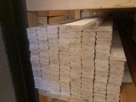 Koplat / Architraaf / Afwerklat € 0,50 p/m incl.BTW, Doe-het-zelf en Verbouw, Ophalen, Nieuw, 250 cm of meer, Lijsten