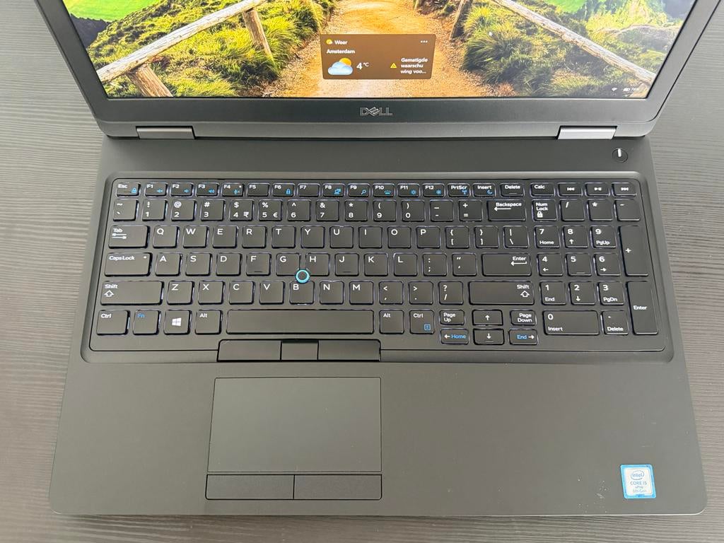 Dell Latitude 5590 - 15 inch - i5 Generatie 8 - Windows 11, 256 GB, 8 GB, Intel® Core™ i7 , Ophalen of Verzenden
