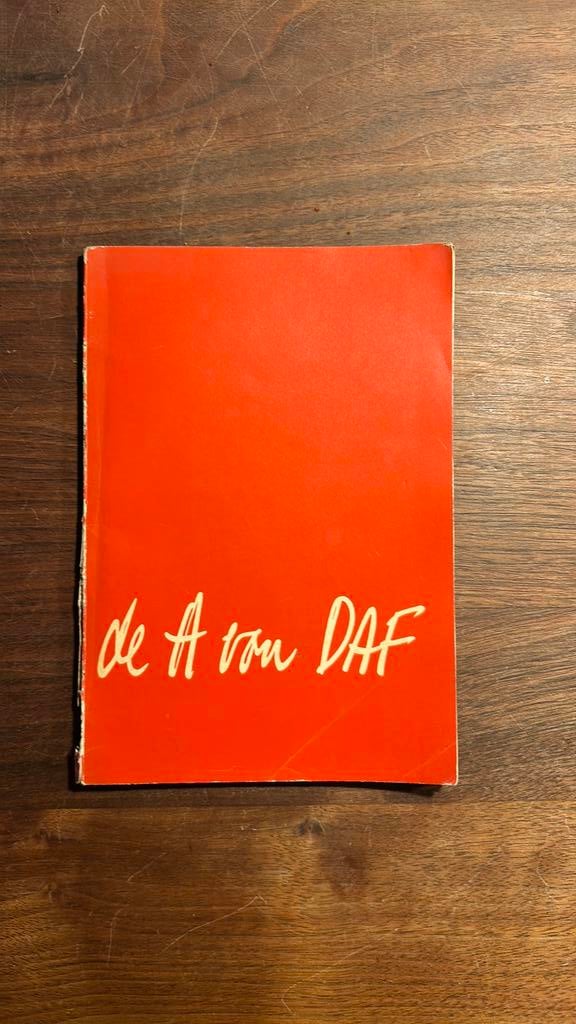 De schiedenis van DAF vrachtwagen jaren vijftig, Ophalen of Verzenden, Gelezen, Overige merken