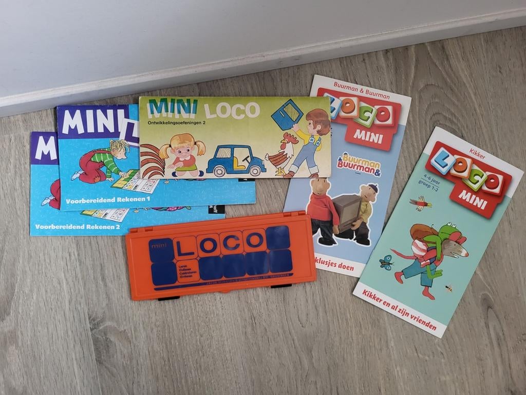 Loco met 2 sets blokjes en verschillende boekjes, Kinderen en Baby's, Speelgoed | Educatief en Creatief, Ophalen