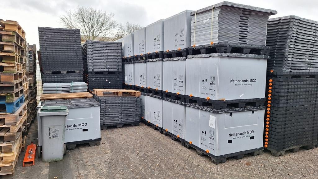 Uni-pak pallet box opvouwbare palletbak kunststof palletbox, Doe-het-zelf en Verbouw, Kratten en Dozen, Ophalen, 100 cm of meer