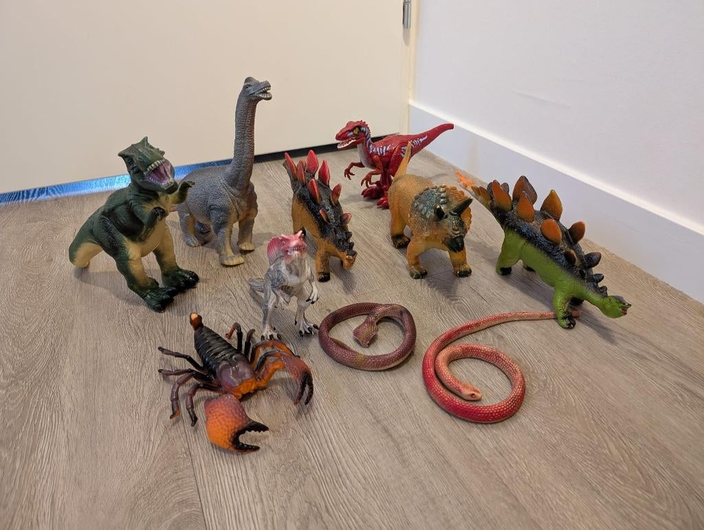 Dino speelset, Ophalen, Gebruikt