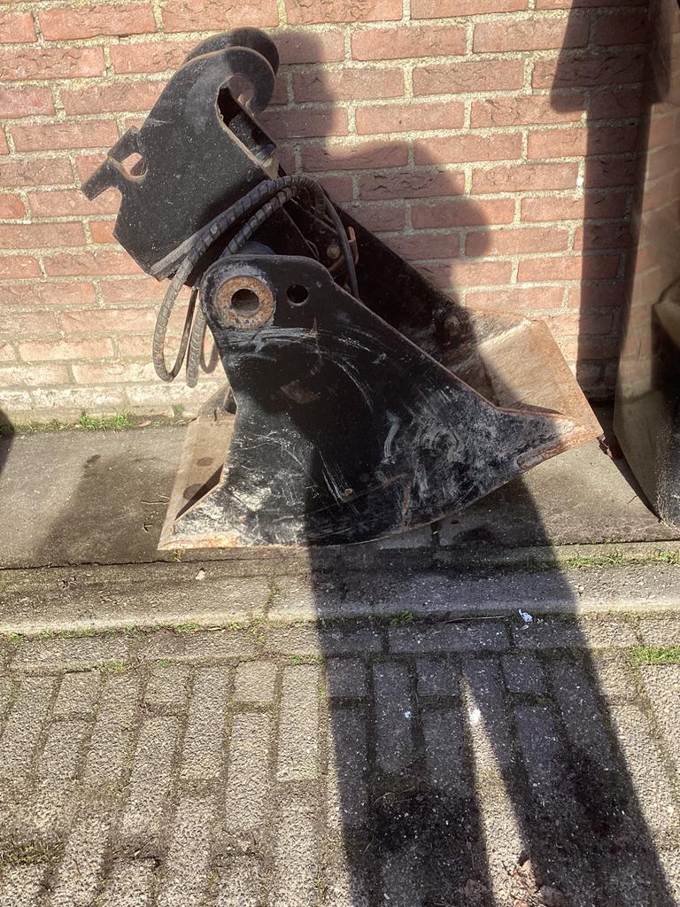 Dieplepel cw05 met hydrauliche uitwerper, Ophalen, Gebruikt