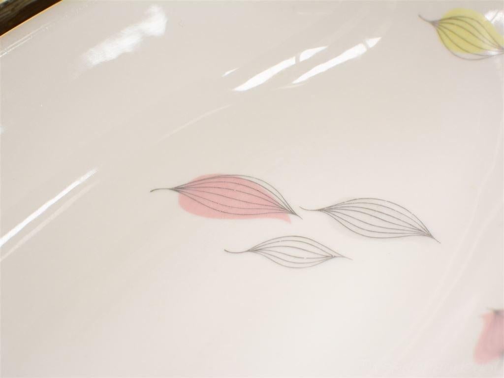 KPM Krister porseleinen schaal 34956, Gebruikt, Ophalen of Verzenden, Bord(en), Wedgwood