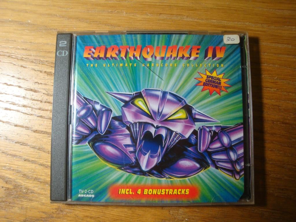 Earthquake IV - The Ultimate Hardcore Collection (2cds), Ophalen of Verzenden, Gebruikt, Dance Populair