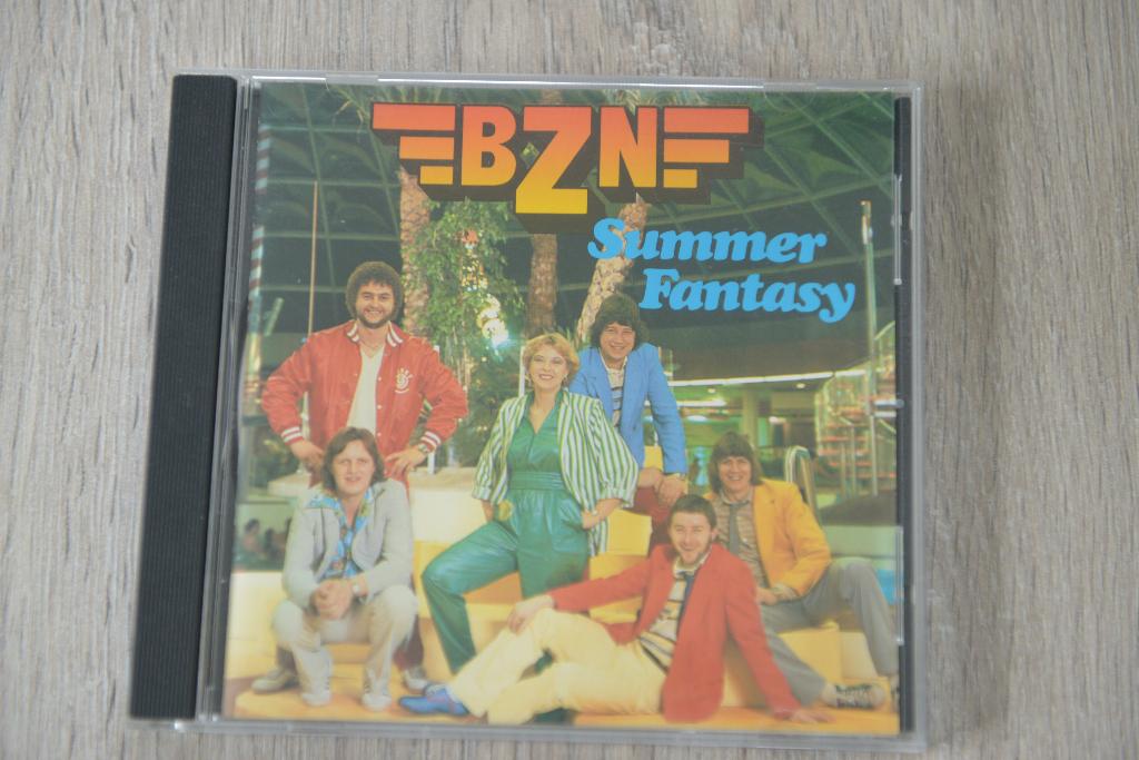 BZN == SUMMER FANTASY 10 geweldige nummers, Ophalen of Verzenden, 1980 tot 2000, Zo goed als nieuw