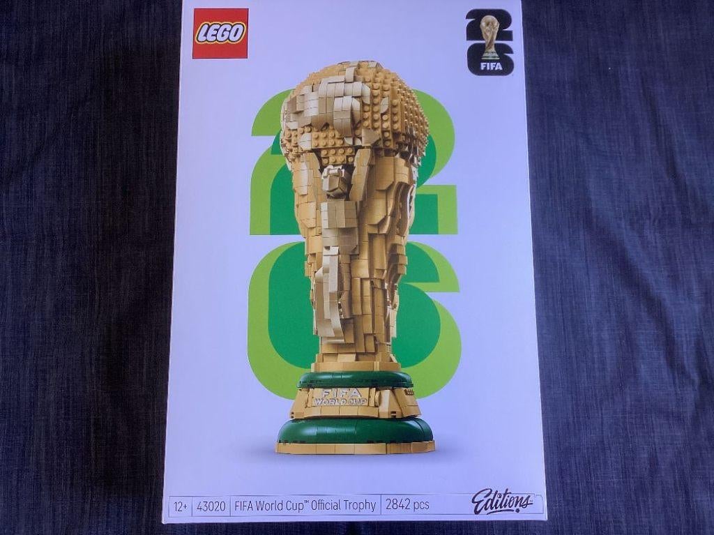 NIEUW Lego FIFA World Cup Official Trophy (43020) MISB, Ophalen of Verzenden, Nieuw, Complete set, Lego