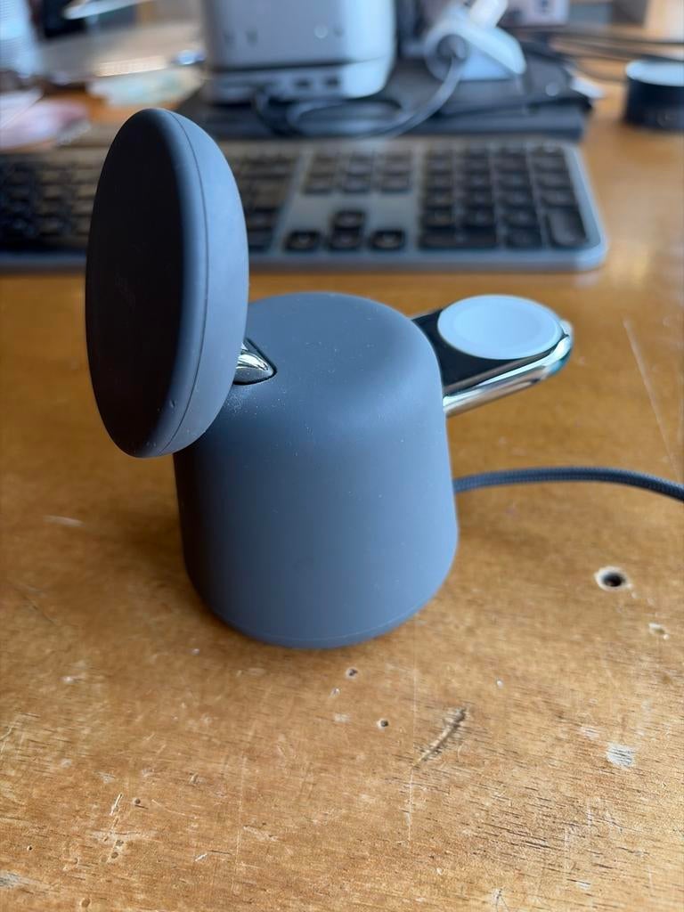 Belkin Boostcharge Pro 2 in 1 QI lader, Ophalen of Verzenden, Zo goed als nieuw, Apple iPhone