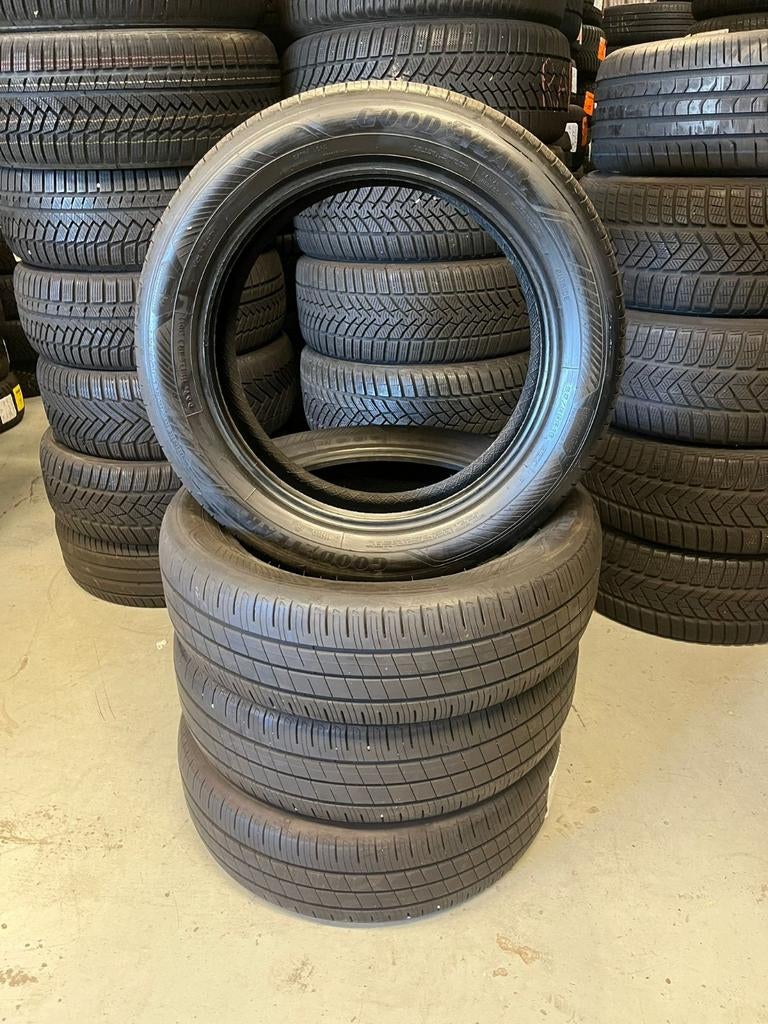 4x 195/60R18 Goodyear Zomerbanden, 18 inch, Goodyear, Band(en), Personenwagen