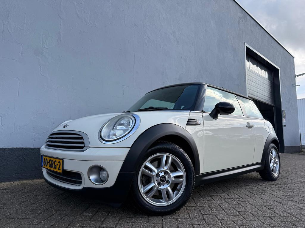 Mini Mini 1.4 One Pepper - Cruise Control - LMV, Voorwielaandrijving, Gebruikt, 4 stoelen, Origineel Nederlands