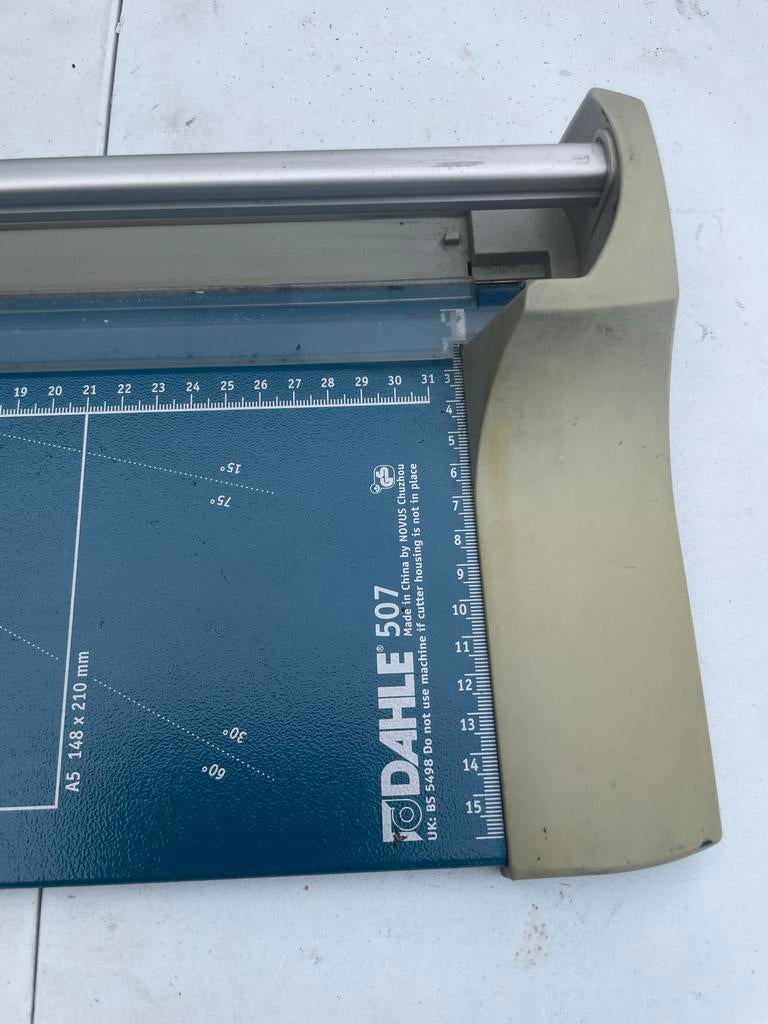Dahle 507 Rollensnijder A4/A5 - Nauwkeurig en Veilig, Ophalen of Verzenden, Gebruikt, Overige typen