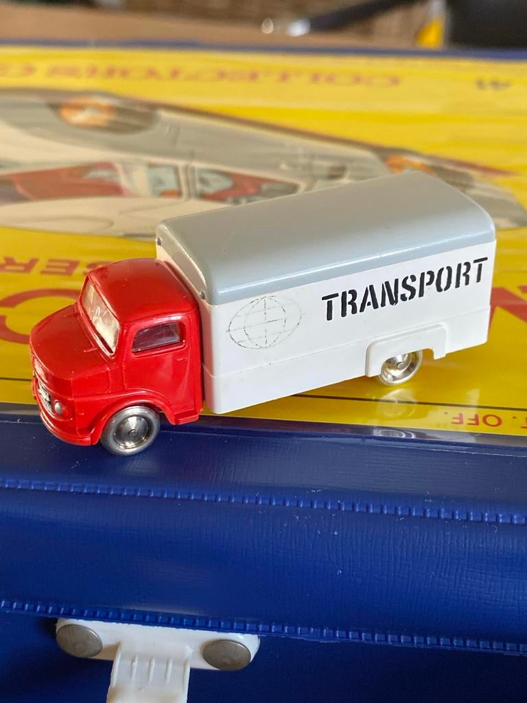 Oude lego mercedes vrachtwagen met 'TRANSPORT' opdruk, Ophalen of Verzenden, Zo goed als nieuw