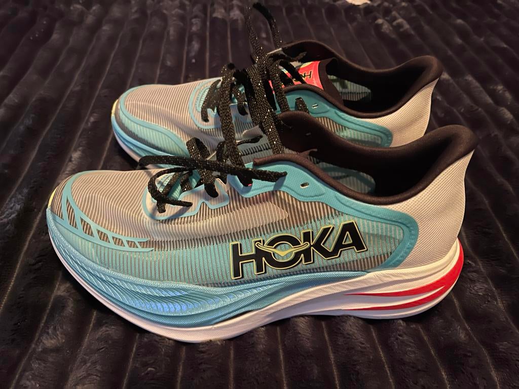 Hoka cielo x1 2.0 NIEUW, Ophalen of Verzenden, Nieuw, Hardloopschoenen, Overige merken