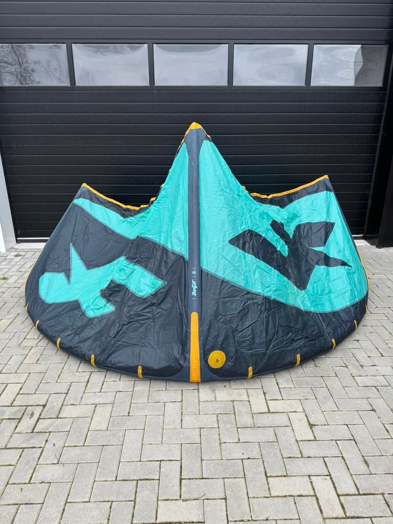 F-One Bandit S 9m, Watersport en Boten, Ophalen, 9 m², Geen board, Zo goed als nieuw