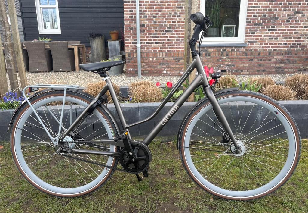 Als nieuw, Cortina Mozzo damesfiets nexus 8 h51 met garantie, Ringslot, ., Ophalen of Verzenden, Zo goed als nieuw