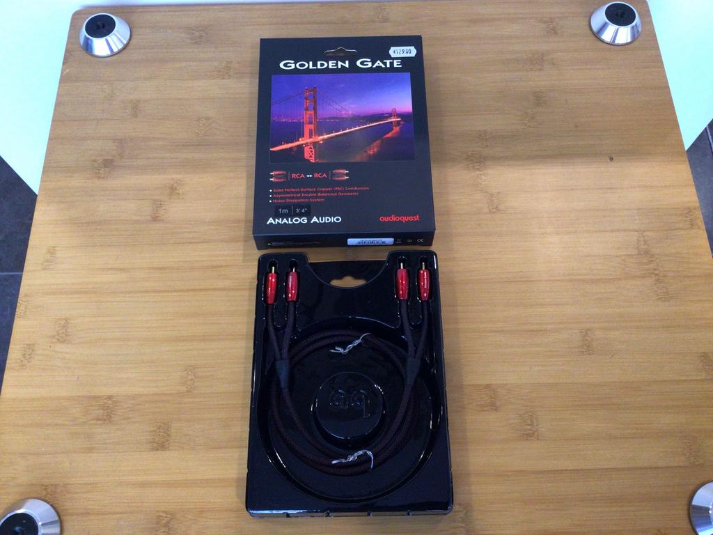 Audioquest Golden Gate RCA<>RCA kabel 1.0m occasion nieuwst., Ophalen of Verzenden, Zo goed als nieuw, Minder dan 2 meter, Interlink-kabel