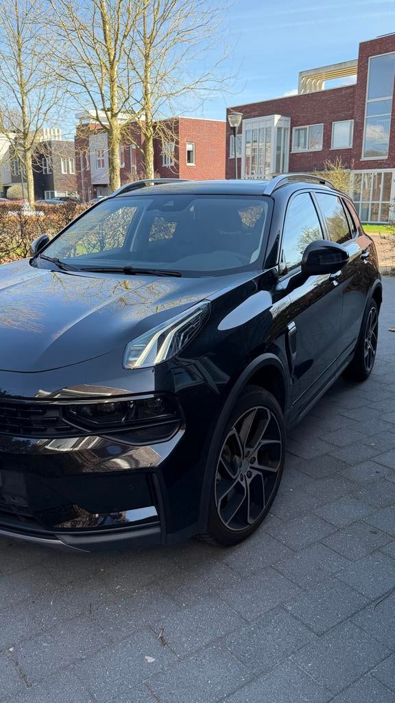 Lynk & Co 1.5TD 261pk Phev 7DCTH 2023 Zwart, Auto's, Lynk & Co, Particulier, 360° camera, Achteruitrijcamera, Adaptieve lichten