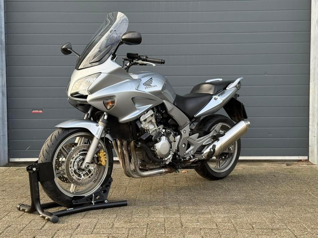 HONDA CBF1000F ABS *ZEER NETTE STAAT*