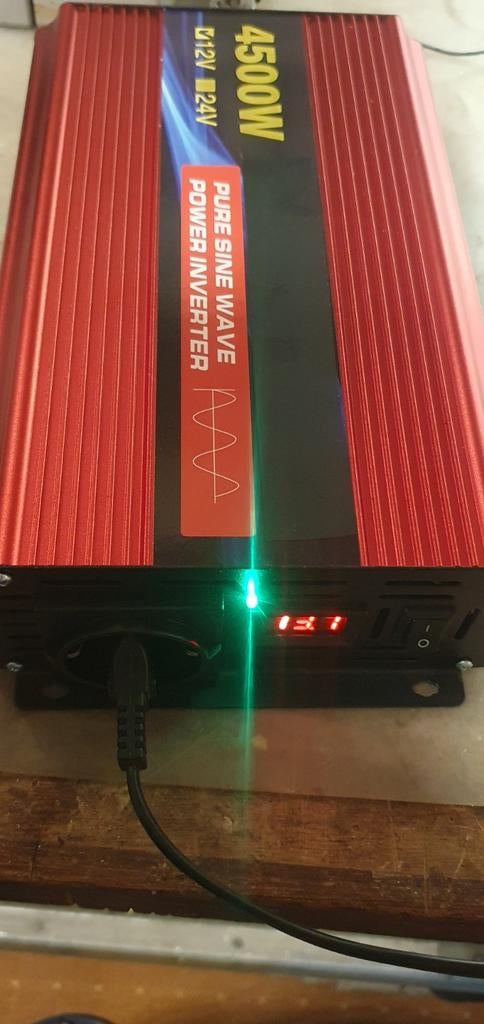 Zuivere sinus omvormer 12V naar 230V, Ophalen of Verzenden