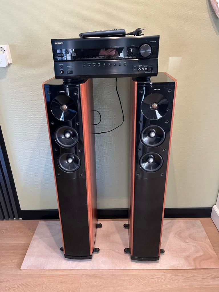 Onkyo TX-SR608 7.1 versterker met JAMO S606 luidsprekers, Ophalen, Gebruikt, 120 watt of meer