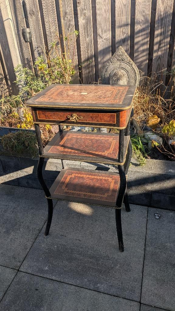 Antiek Napoleon 3 tafeltje met spiegel, Antiek en Kunst, Antiek | Meubels | Stoelen en Banken, Ophalen