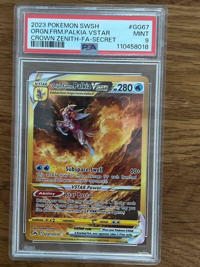 Palkia GG67 Crown Zenith Gold PSA 9, Ophalen of Verzenden, Zo goed als nieuw
