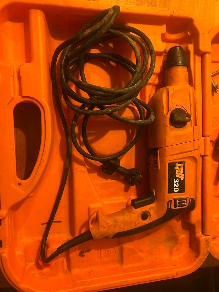 Boorhamer spit 320, Ophalen of Verzenden, Zo goed als nieuw, Boor- en/of Breekhamer