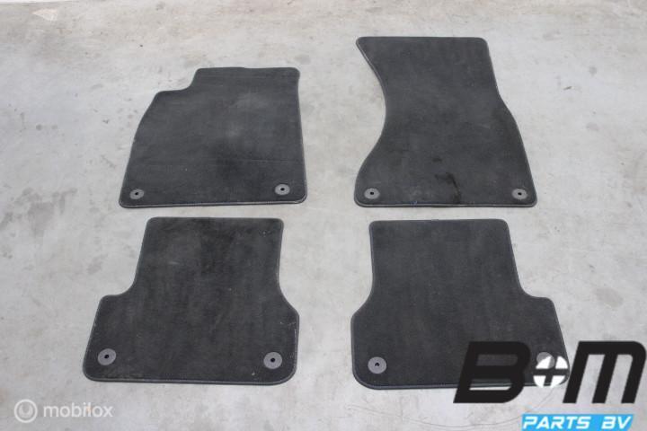 Mattenset Audi A6 4G 4G11863691D, Auto-onderdelen, Interieur en Bekleding, Gebruikt