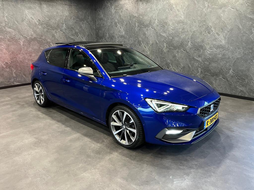 Seat Leon 1.5 eTSI FR DSG AUTOMAAT FULL OPTION NL AUTO, 4 cilinders, 150 pk, Leder en Stof, Origineel Nederlands