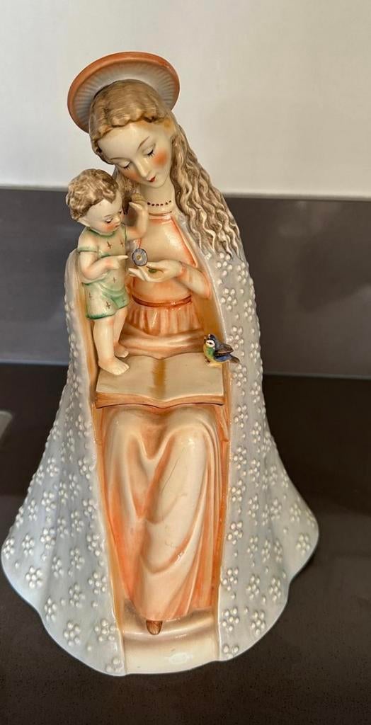 Goebel Beeldje Maria met Kind en Vogel - Religieus Figuur, Verzamelen, Ophalen, Zo goed als nieuw, Religie