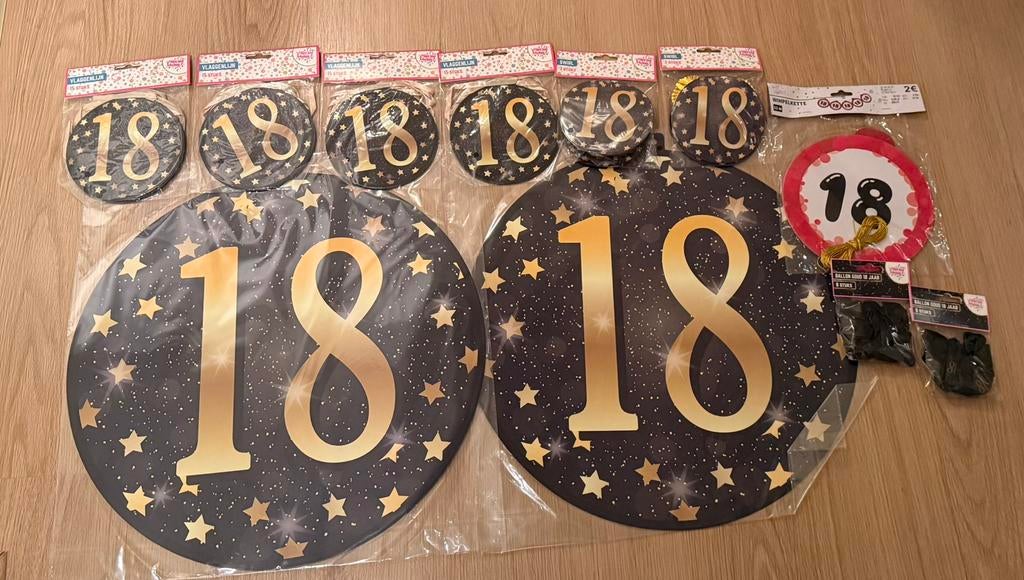 Versiering 18 jaar, Hobby en Vrije tijd, Feestartikelen, Ophalen, Zo goed als nieuw, Versiering, Verjaardag