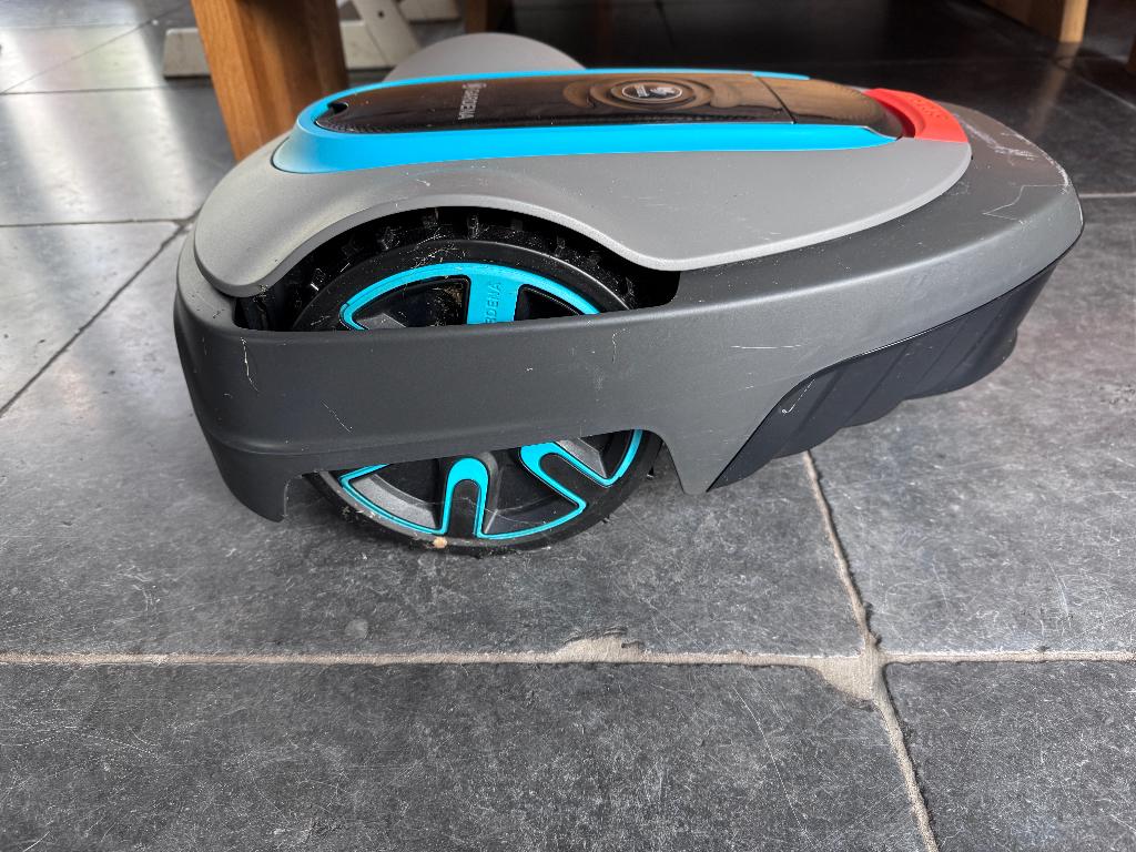 GARDENA smart SILENO city 250 Robotmaaier, Tuin en Terras, Robotmaaiers, Ophalen, Gebruikt, Bestuurbaar via app, Minder dan 20 cm
