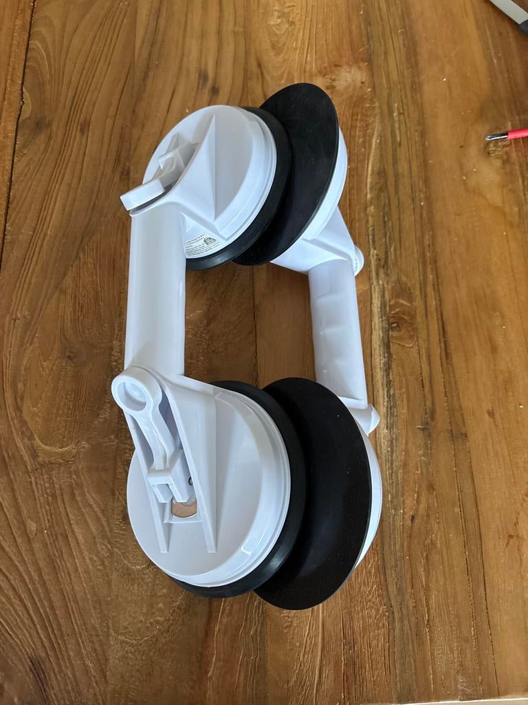 Wandbeugel voor douche of toilet., Diversen, Verzenden