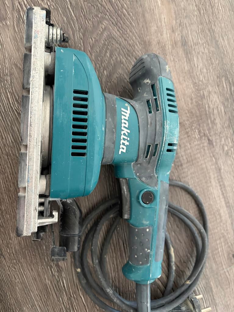 Makita vlakschuurmachine BO3711, Doe-het-zelf en Verbouw, Gereedschap | Schuurmachines, Ophalen, Gebruikt, Vlakschuurmachine