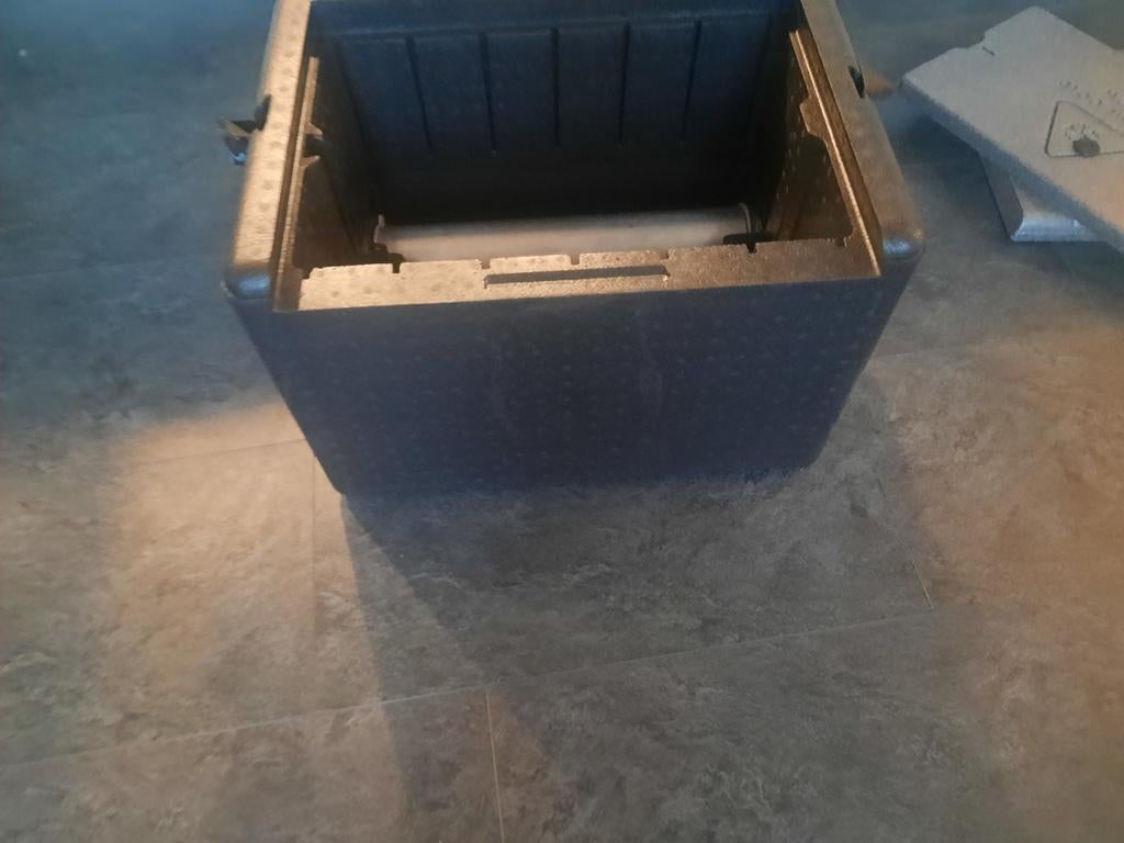 Coolbox met draagband en koelelementen, Ophalen, Zo goed als nieuw, Koelbox, Koelelement