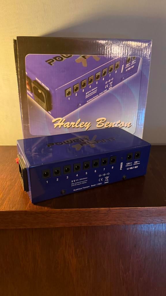 Harley Benton PowerPlant, Ophalen of Verzenden, Zo goed als nieuw