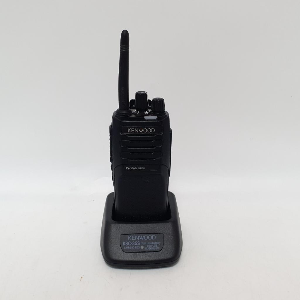 Kenwood ProTalk DigitalTK-3701D Portofoon +Lader Nette Staat, Ophalen of Verzenden