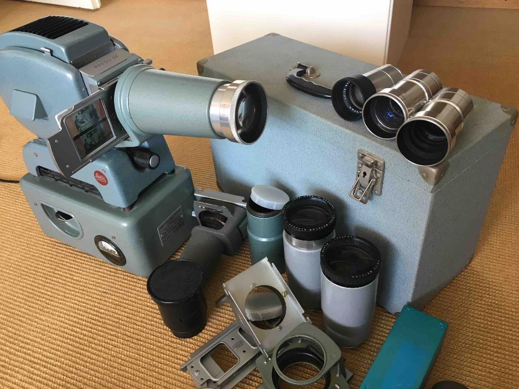 Leitz Prado 66, Audio, Tv en Foto, Diaprojectors, Gebruikt, Ophalen