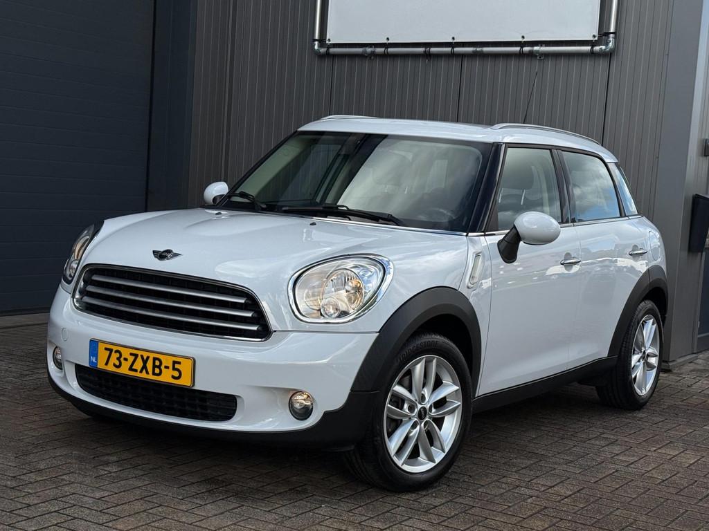 Mini Mini Countryman 1.6 Cooper Business Line | Half Leder |, Auto's, Mini, Voorwielaandrijving, Euro 5, Gebruikt, Zwart