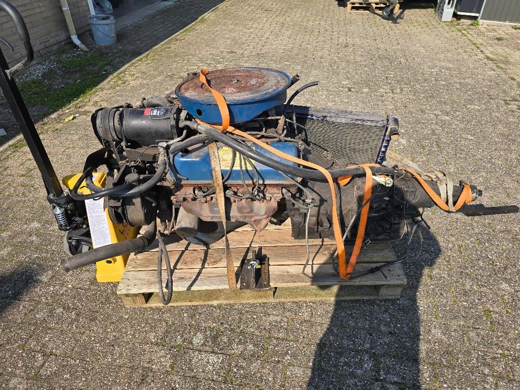 Ford 400 motor en c6 bak, Ophalen, Ford