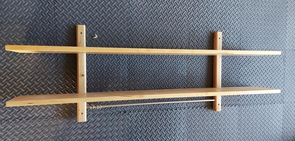 Ikea Planken rek met 2 planken en stang met haken, Ophalen, Zo goed als nieuw, Minder dan 150 cm, Minder dan 25 cm
