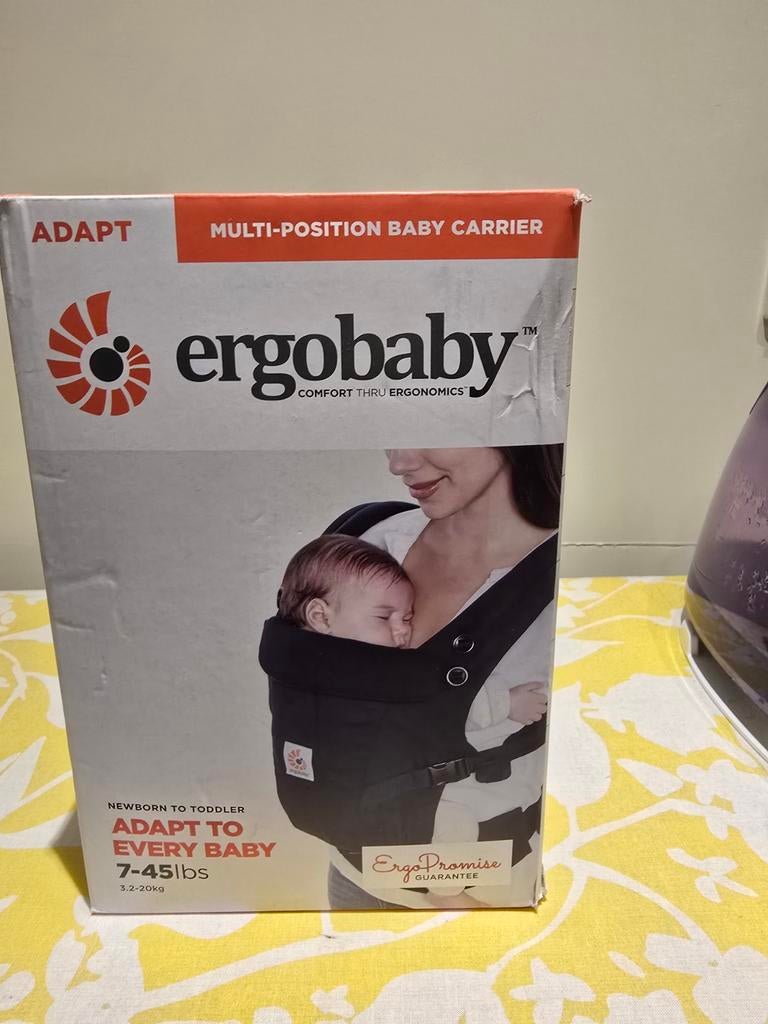 Ergobaby Adapt Draagzak Zwart, Kinderen en Baby's, Babydragers en Draagdoeken, Overige merken, Buik of Rug, Ophalen of Verzenden