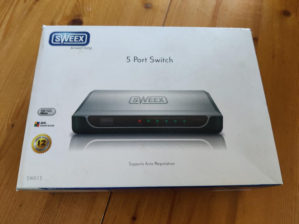 SWEEX 5-port switch SW015  Nieuw in doos, Computers en Software, Netwerk switches, Ophalen of Verzenden, Nieuw