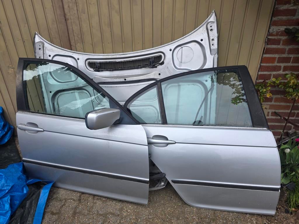 BMW E46 onderdelen: deuren, motorkap, kofferbak, bumper, Auto-onderdelen, Carrosserie en Plaatwerk, Deur, BMW, Voor, Achter, Links