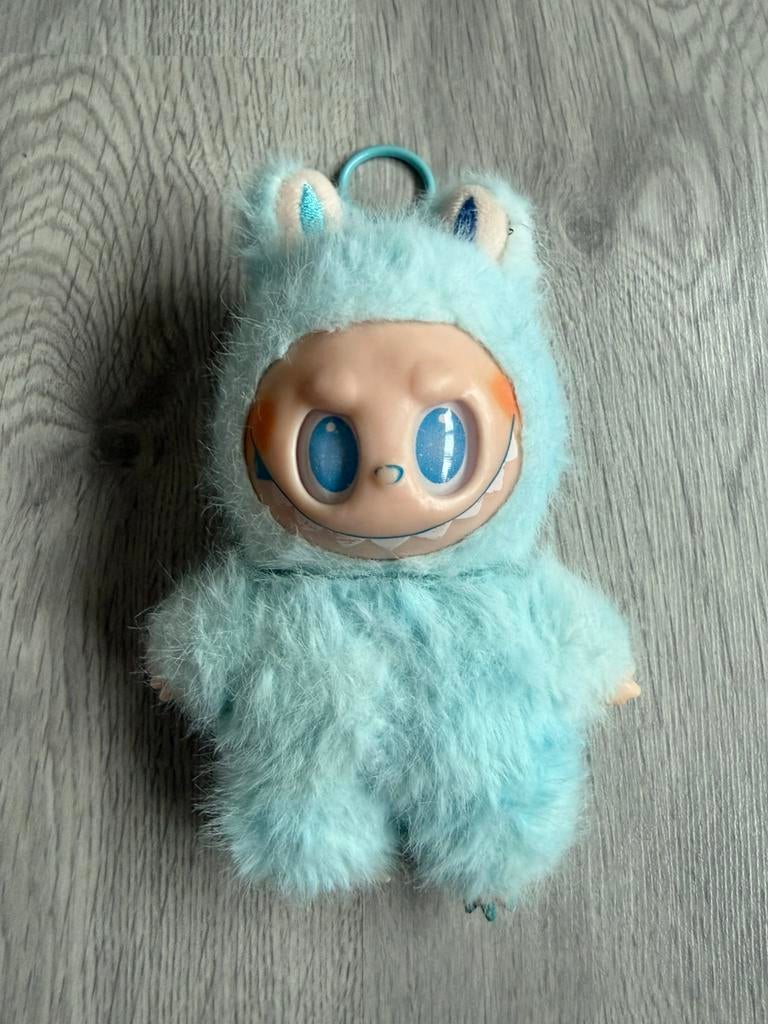 Labubu, Ophalen, Zo goed als nieuw, Overige typen