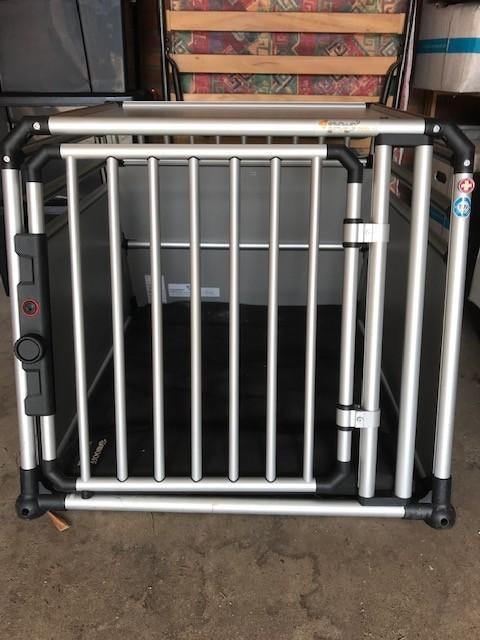 Bijna nieuwe 4Pets Autobench Pro 4 Large type Condor 249euro, Ophalen, Zo goed als nieuw