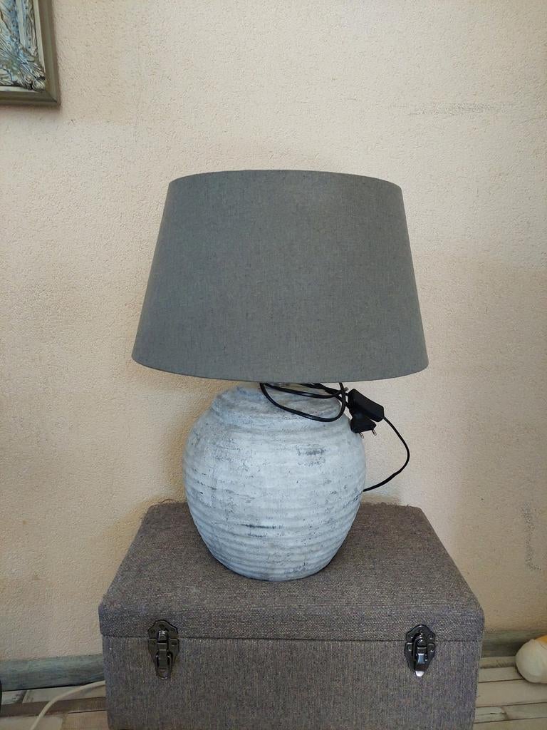 Kruiklamp met kap, Ophalen