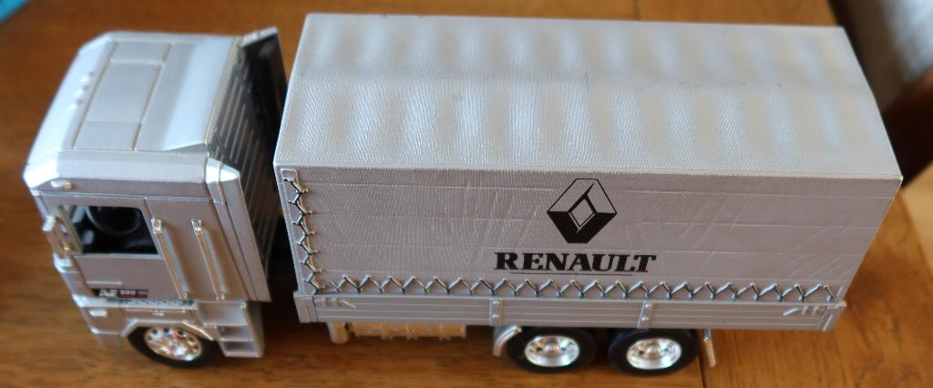NEWRAY RENAULT AE500 Magnum Truck - 28cm lang, Ophalen of Verzenden, Zo goed als nieuw, Bus of Vrachtwagen, Overige merken