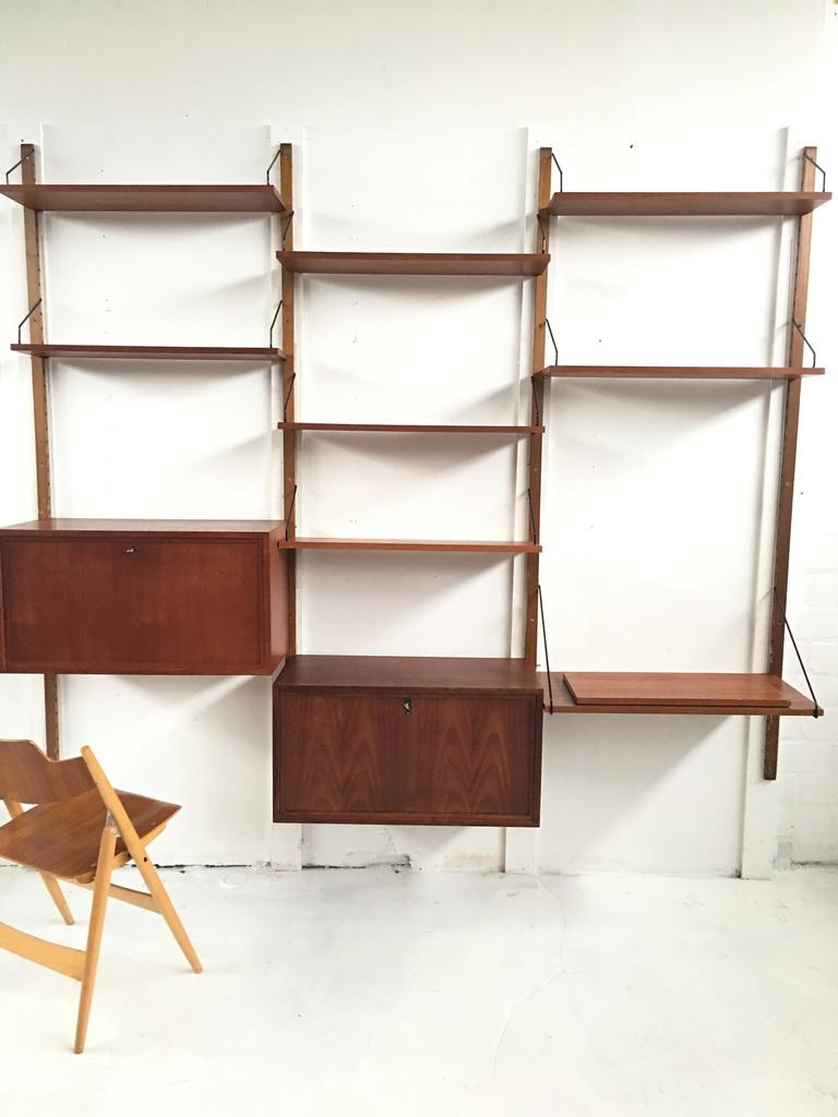 Poul Cadovius by Royal System vintage modulair wandsysteem, Huis en Inrichting, Kasten | Wandmeubels, Gebruikt, 200 cm of meer