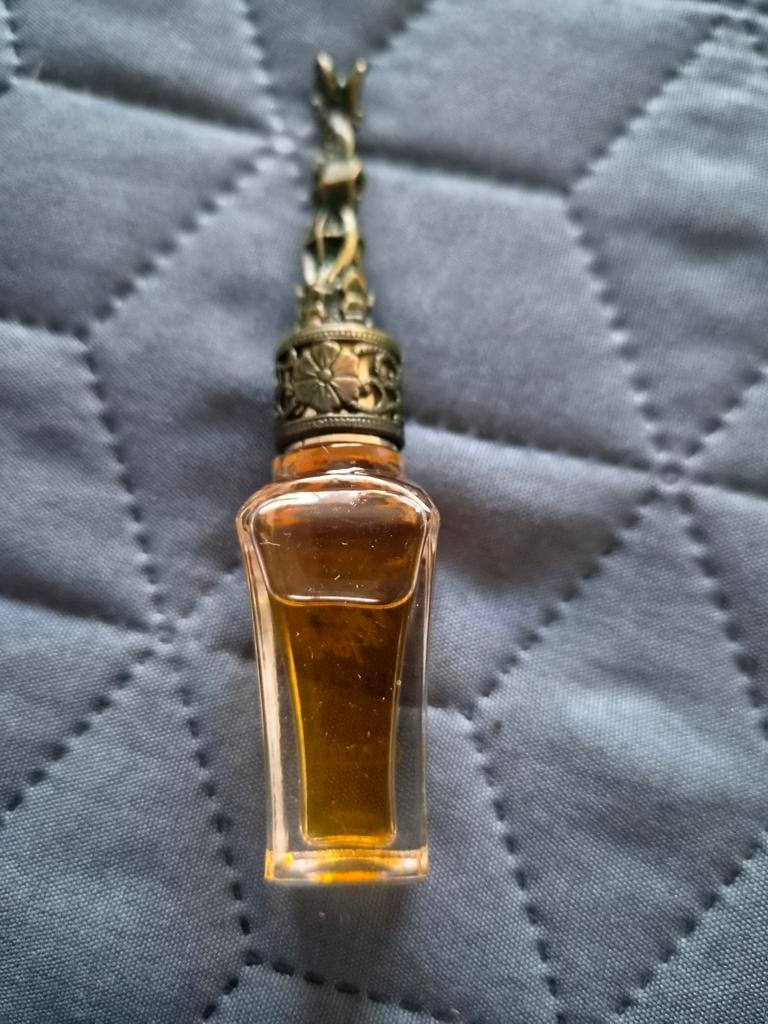 Gaudi Myrna Pons Miniatuur Parfumflesjes Collectie, Ophalen of Verzenden, Gebruikt, Miniatuur